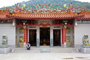 shantou-university-temple